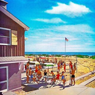November 30, 1958: The Colonel Robert R. McCormick Beach Club of The Citadel on the Isle of Palms is dedicated. 

citadel.edu/root/beachclub-history