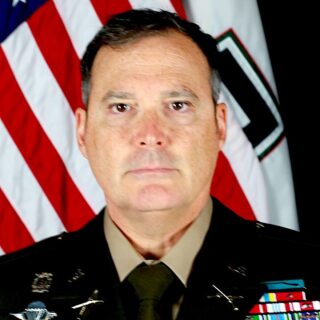 COL Shawn P. Creamer, USA, Ret., '95, was appointed executive director of the Rock Island Arsenal Defense Alliance and the Quad Cities Manufacturing Institute.
quadcitiesbusiness.com