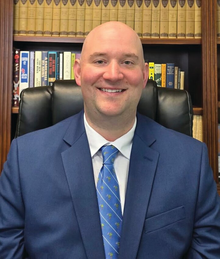 The board of directors of Clarendon Hall, in Summerton, announced Nicholas E. (Nick) Paramore, Sr., '14, as head of school.
manninglive.com