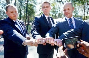 On March 8, 2016, the funeral for Pat Conroy, '67, was held at St Peter’s Catholic Church on Lady’s Island. 

"So I’m going to tell you how to get to my funeral. You walk up. You find the usher waiting outside, and here’s your ticket… You put up your Citadel ring. Let them check for the 2001, and each one of you, I want you to say this before you enter the church at which I’m going to be buried. You tell them, 'I wear the ring.'"

https://patconroyliterarycenter.org/history/