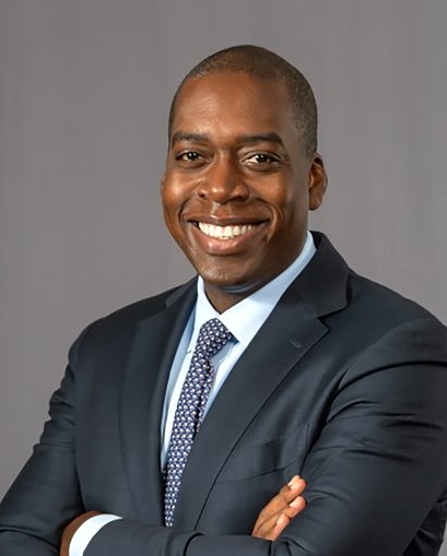 The Citadel Alumni Association Distinguished Alumnus Highlight
David L. Rawlinson II, '98
Rawlinson earned his JD degree from the University of South Carolina School of Law and his MBA degree from Harvard Business School. He went on to serve as a White House Fellow and later as Senior Advisor for Economic Policy under Presidents George W. Bush and Barack Obama. After holding executive leadership roles at ITT Exelis and Grainger, Rawlinson became President and CEO of Qurate Retail, the parent company of QVC, where he leads one of the world's largest video and digital commerce businesses.
Learn more about distinguished alumni at citadelalumni.org/news-stories/distinguished-alumni/dcal/.